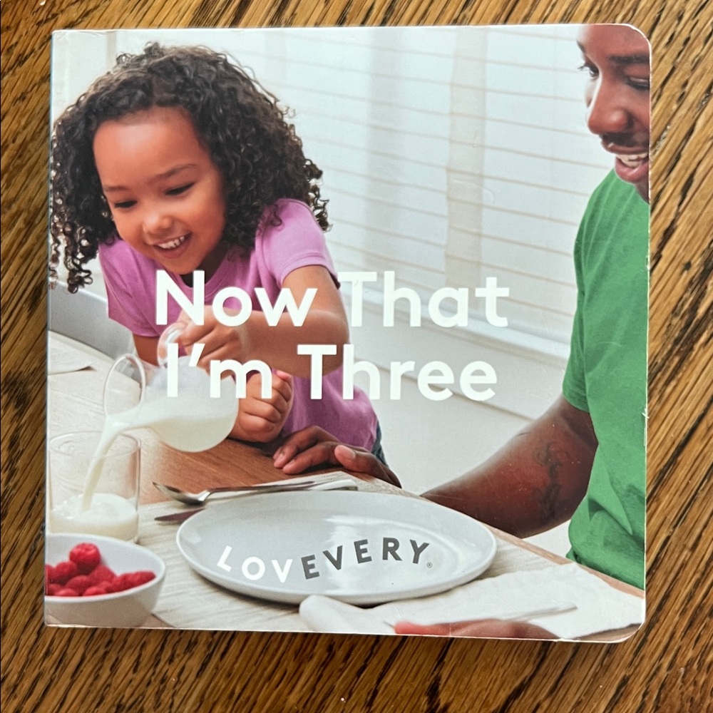 LOVEVERY Now That I'm Three Book - White